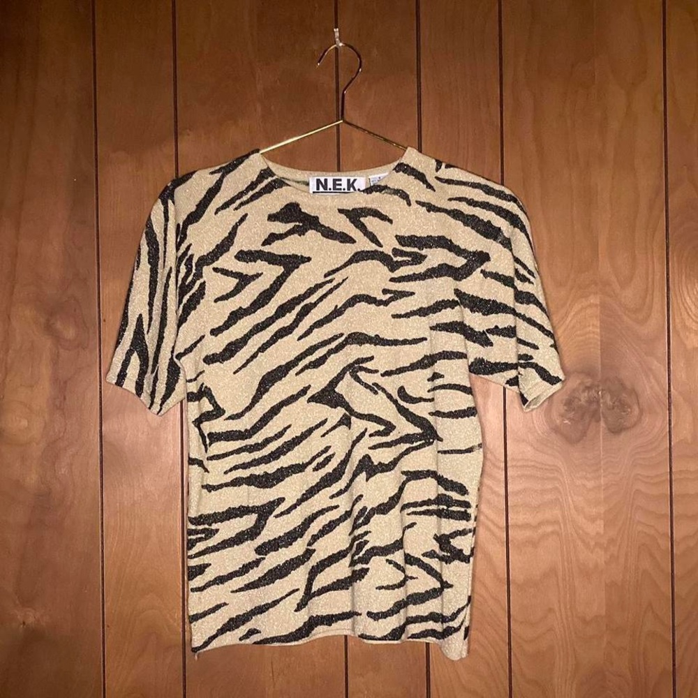 Vintage N.E.K. by Beth Bowley animal print shirt with shimmer